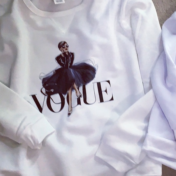 Vogue crewneck - Picture 3 of 5
